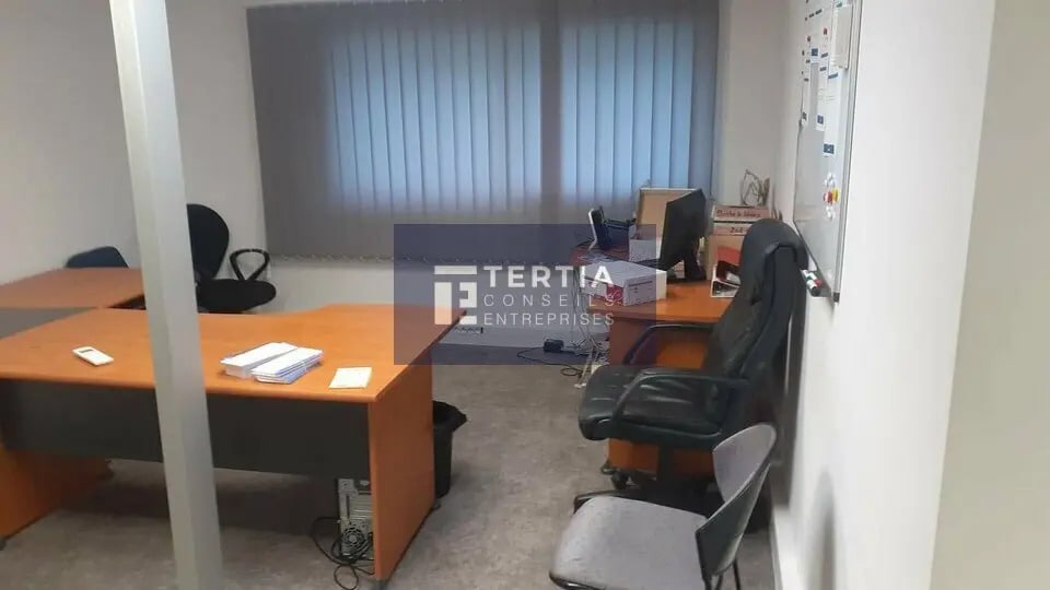 Bureau dans Montpellier à louer - Photo de l’immeuble – Image 2 sur 20