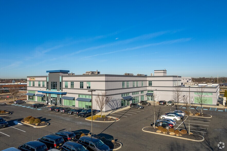 200 Campbell Dr, Willingboro, NJ à louer - Photo de l’immeuble – Image 3 sur 7