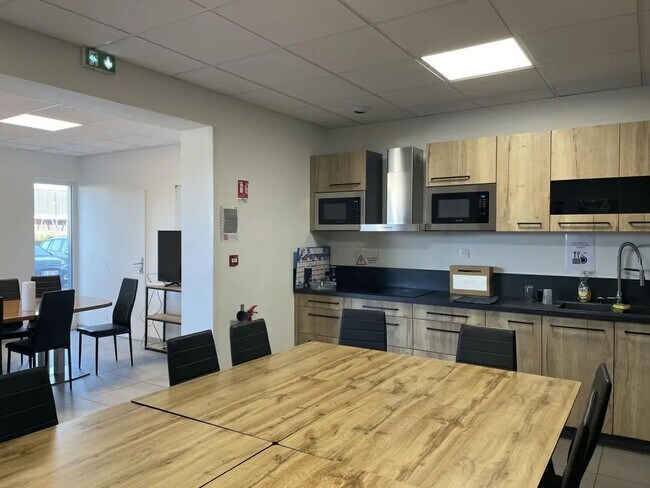 Plus de détails pour Industriel/Logistique à vendre