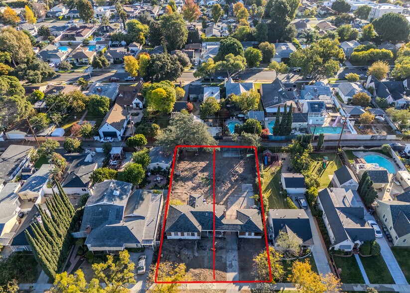 1320 N Lincoln St, Burbank, CA à vendre - Photo de l’immeuble – Image 3 sur 5