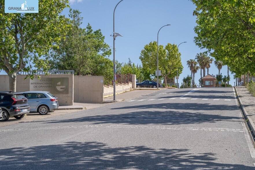 Calle Veleta, Dílar, Granada à vendre - Photo de l’immeuble – Image 3 sur 28