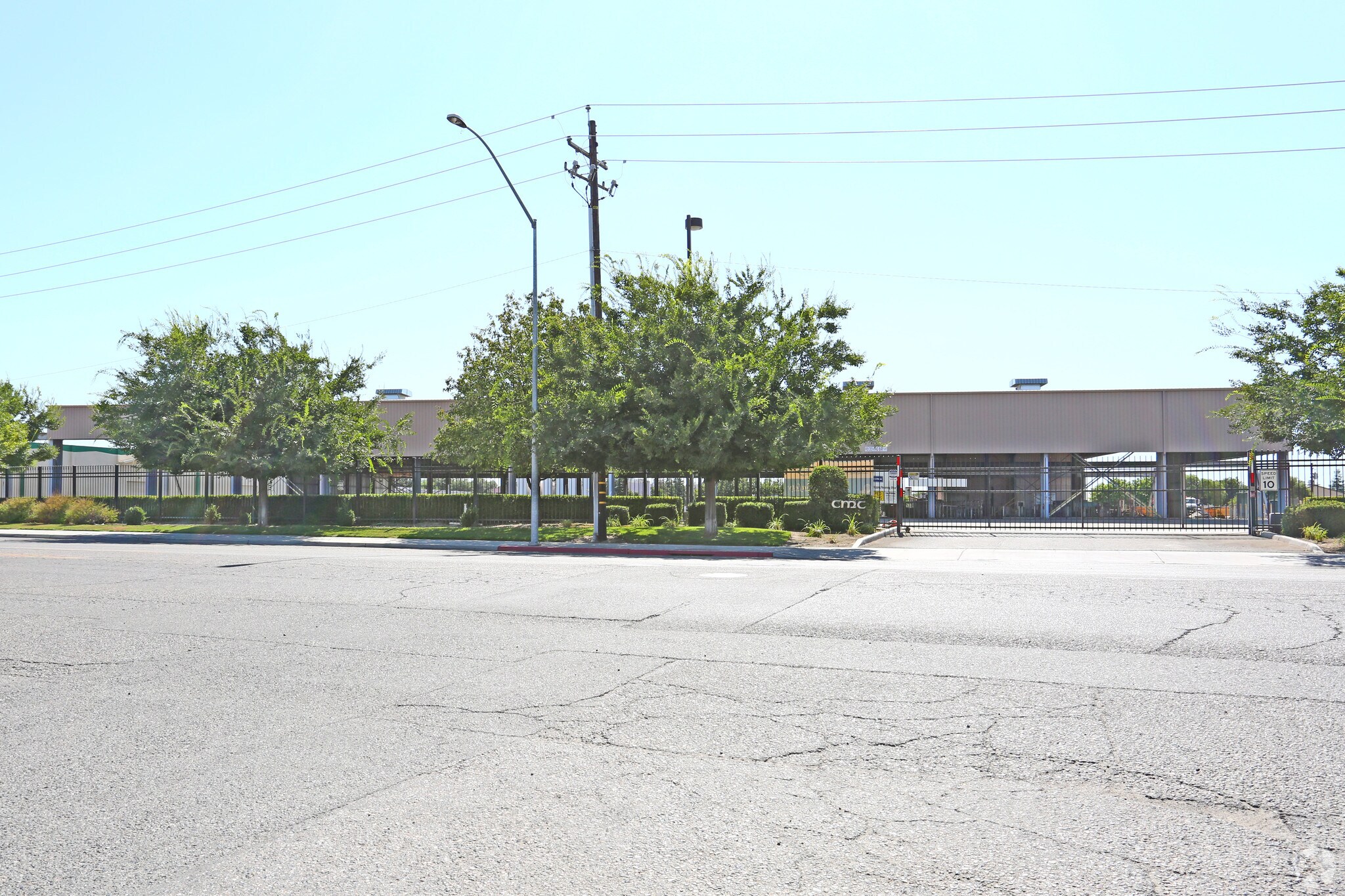 2990 E Annadale Ave, Fresno, CA à vendre Photo principale– Image 1 sur 3