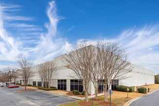 Plus de détails pour 3900 N Commerce Dr, Atlanta, GA - Local d'activités à louer