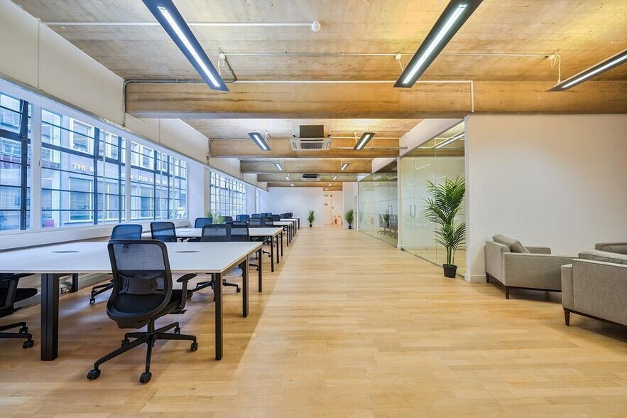 16-25 Bastwick St, Londres à louer - Photo de l’immeuble – Image 3 sur 22