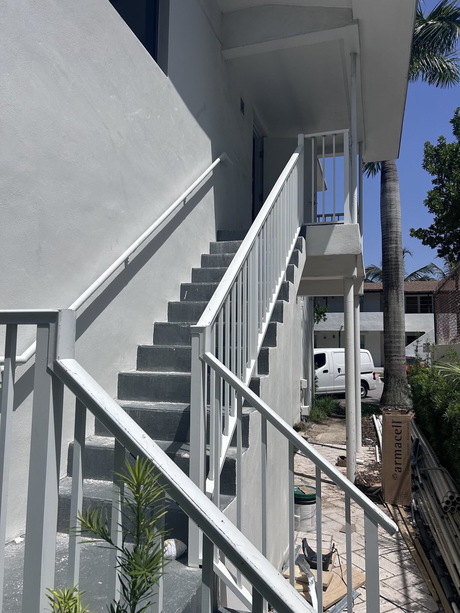 316 Sunset Dr, Fort Lauderdale, FL à louer Photo intérieure– Image 1 sur 32