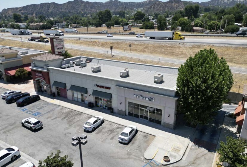 31743-31759 Castaic Rd, Castaic, CA à vendre - Photo de l’immeuble – Image 2 sur 2
