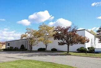 Plus de détails pour 135 W Commercial Ave, Moonachie, NJ - Industriel/Logistique à louer