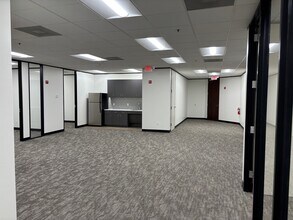 8834 N Capital of Texas Hwy, Austin, TX à louer Photo intérieure– Image 2 sur 5