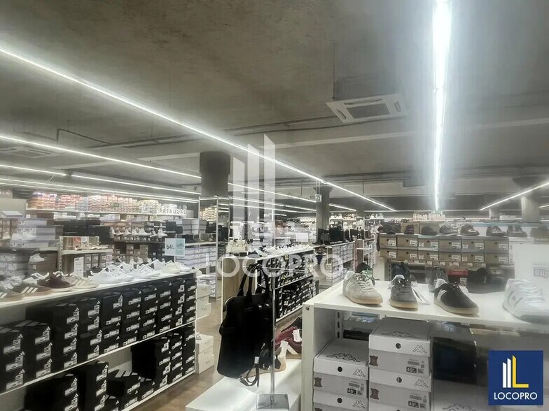 Local commercial dans Grasse à louer - Photo intérieure – Image 3 sur 5