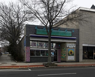 Plus de détails pour 50 E Main St, Riverhead, NY - Local commercial à louer