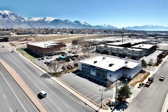 1351-1355 W 800 N, Orem, UT à louer Photo intérieure– Image 1 sur 14