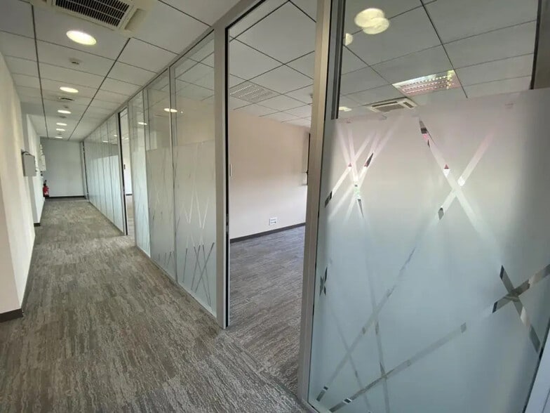 97 Allée Alexandre Borodine, Saint-Priest à louer - Photo intérieure – Image 3 sur 137