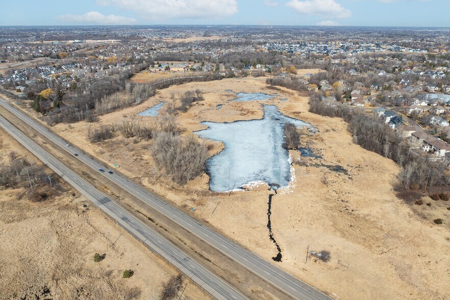 17320 Hwy 55 Hwy, Plymouth, MN à vendre - Photo de l’immeuble – Image 3 sur 6