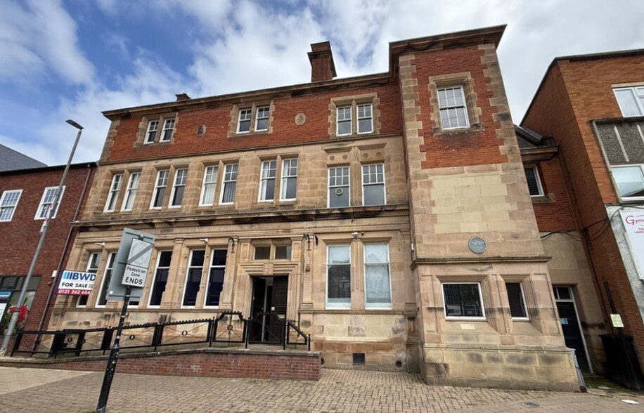 13 The Borough, Hinckley à vendre - Photo de l’immeuble – Image 2 sur 20