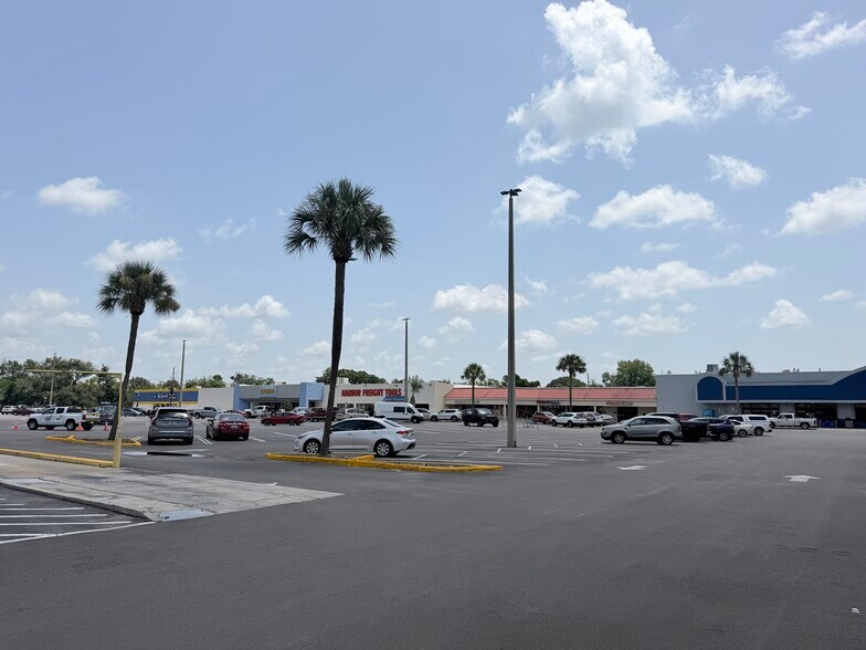 2439 Enterprise Rd, Orange City, FL à vendre - Photo de l’immeuble – Image 2 sur 12