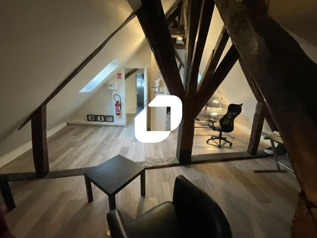 Bureau dans Épernay à louer Photo de l’immeuble– Image 1 sur 7