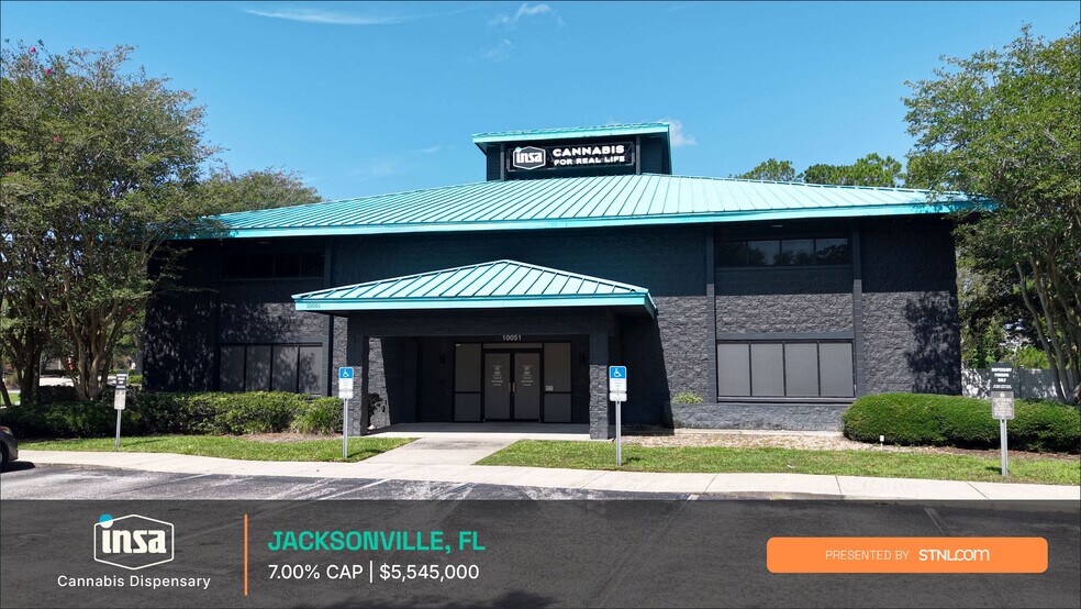 10051 Skinner Lake Dr, Jacksonville, FL à vendre - Photo de l’immeuble – Image 1 sur 6