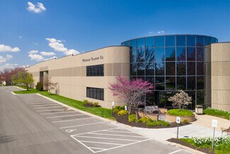 Plus de détails pour 15600-15618 W 99th St, Lenexa, KS - Industriel/Logistique à louer