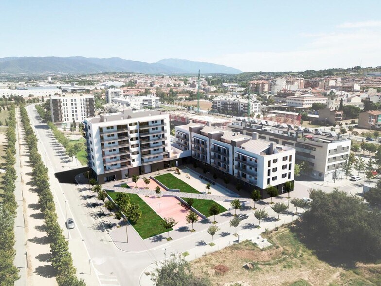 Immeuble residentiel dans Granollers, Barcelona à vendre - Photo de l’immeuble – Image 2 sur 3