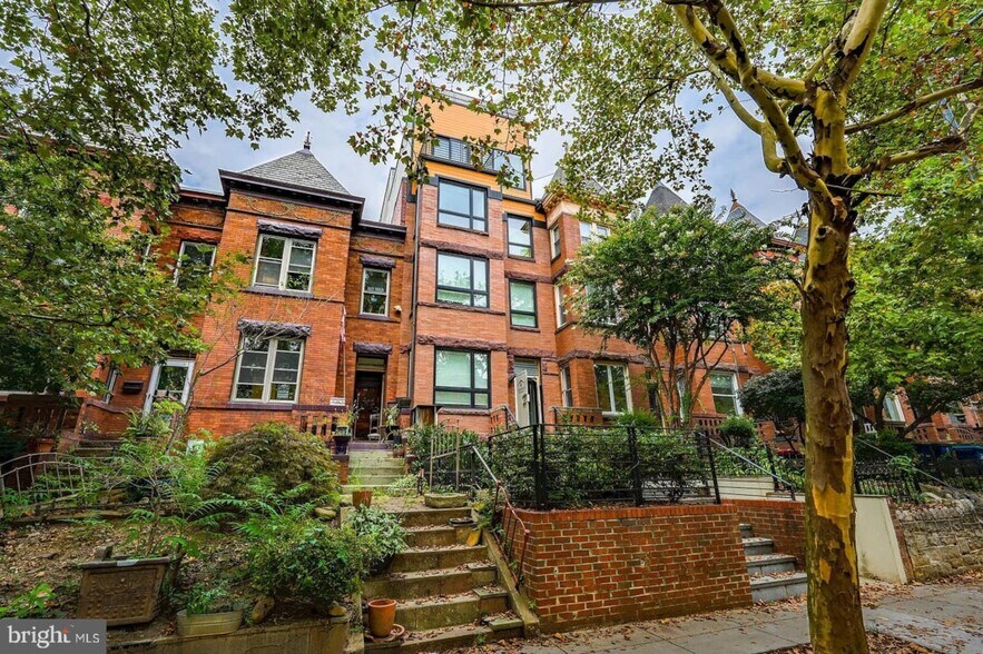 1461 Chapin St NW, Washington, DC à vendre - Photo de l’immeuble – Image 3 sur 67