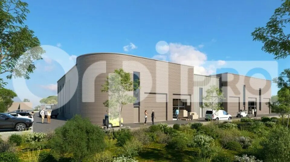 Local d'activités dans SAINT-GEORGES-D'ORQUES à vendre - Photo de l’immeuble – Image 1 sur 4