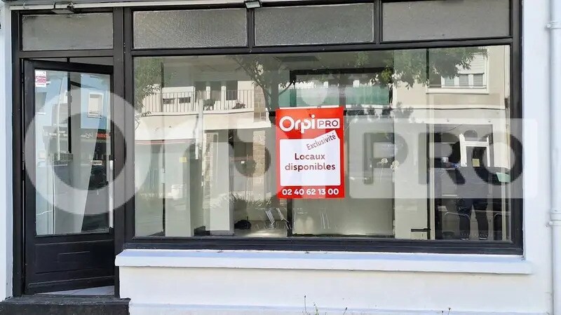 Local commercial dans Saint-Nazaire à louer - Photo de l’immeuble – Image 1 sur 4