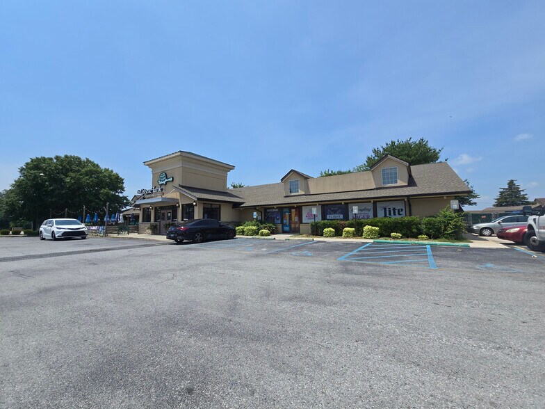 391 N Dupont Hwy, Dover, DE à louer - Photo de l’immeuble – Image 2 sur 12