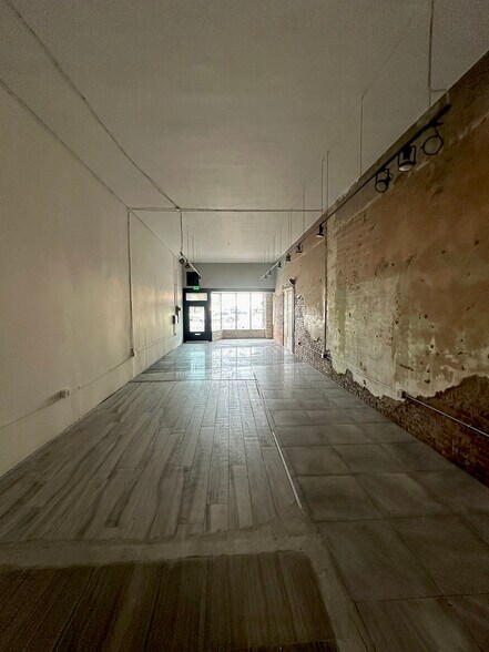 2958 W Pico Blvd, Los Angeles, CA à louer - Photo intérieure – Image 3 sur 8