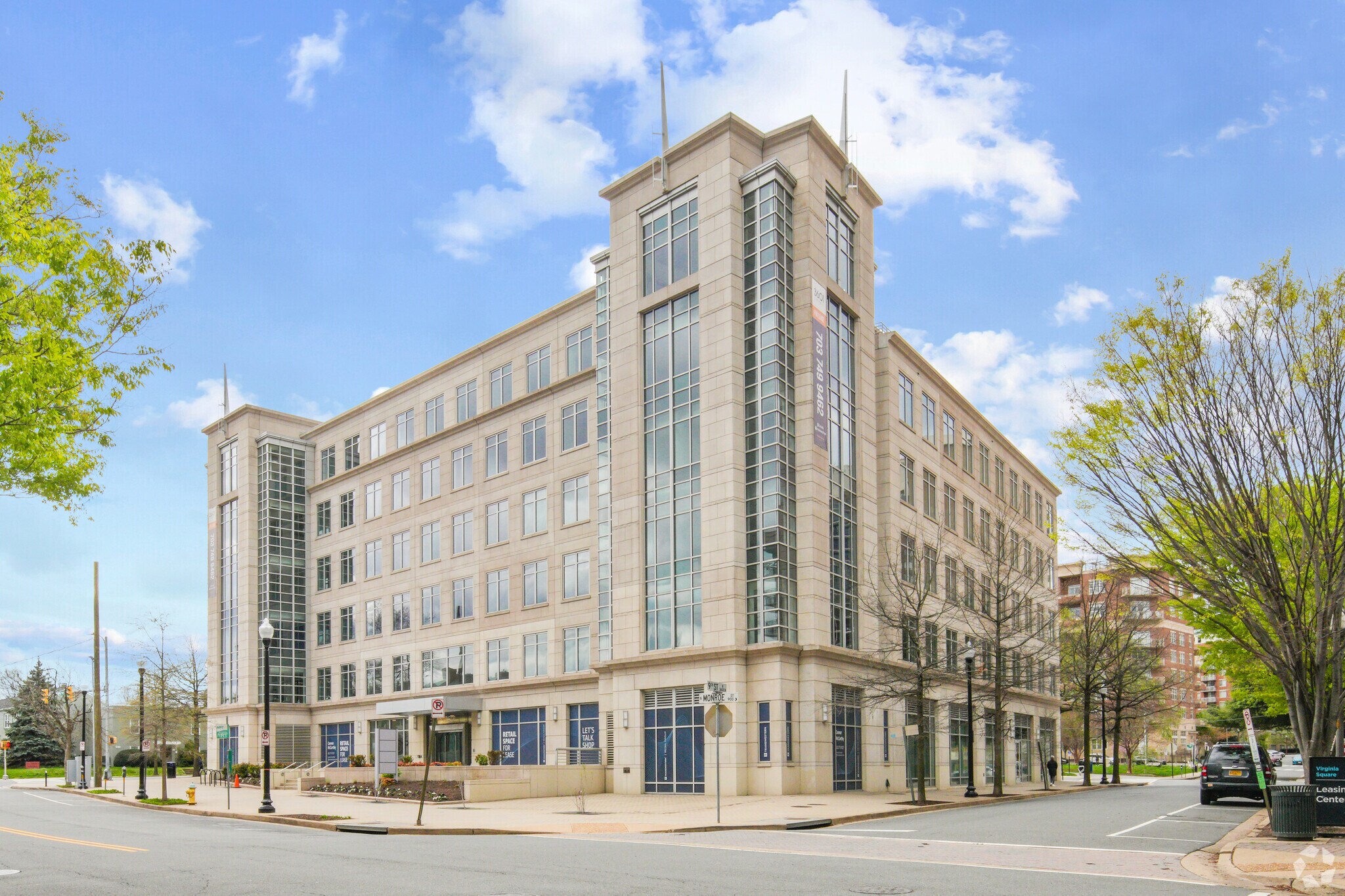 3601 Wilson Blvd, Arlington, VA à louer Photo principale– Image 1 sur 14