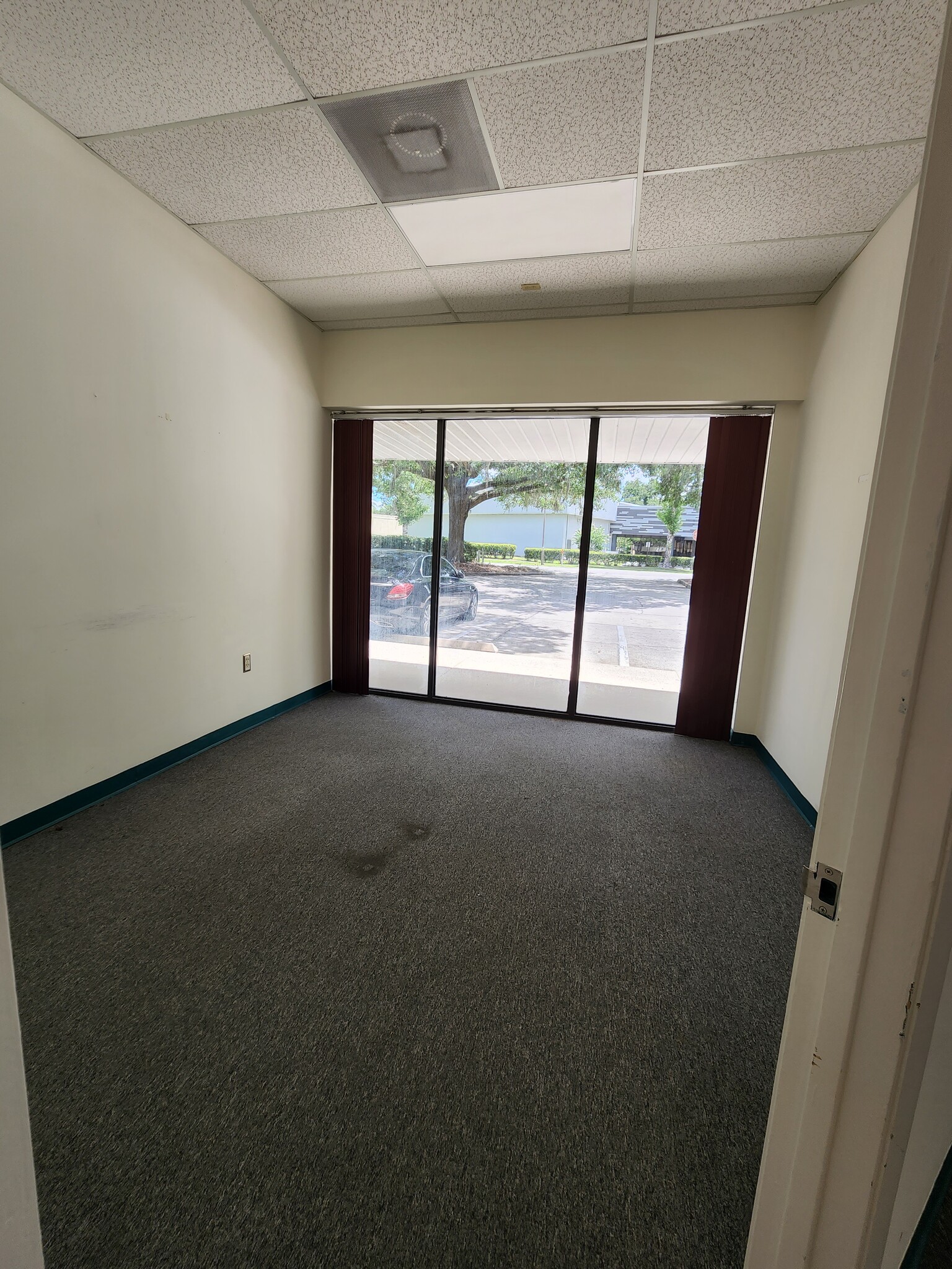 380 Semoran Commerce Pl, Apopka, FL à louer Photo intérieure– Image 1 sur 7