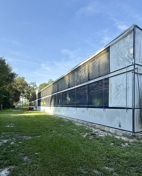 17323 Lake St, Umatilla, FL à vendre - Photo de l’immeuble – Image 3 sur 15
