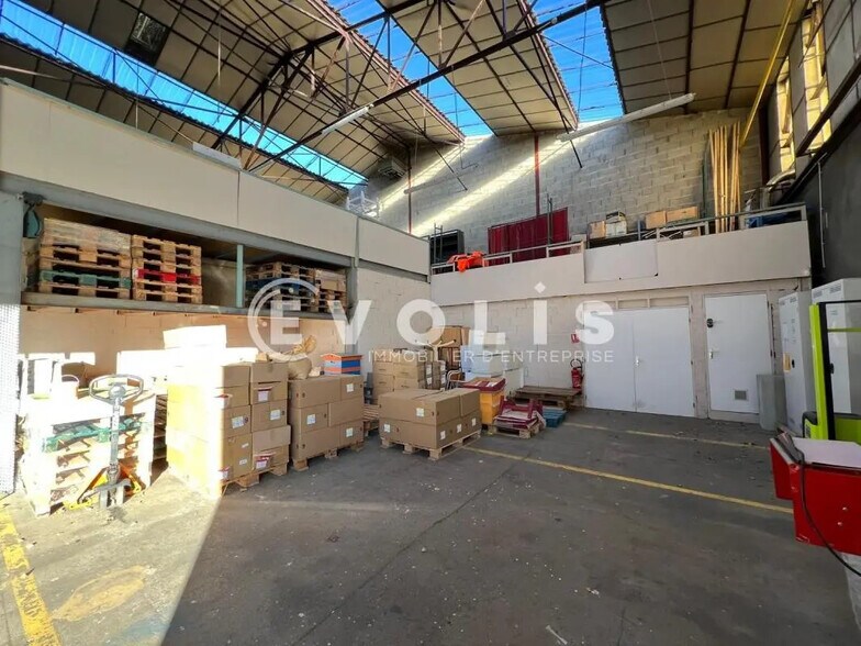 Bureau dans Villefranche-sur-Saône à louer - Photo de l’immeuble – Image 3 sur 15