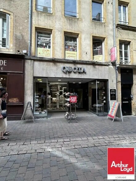 Local commercial dans Metz à louer - Photo de l’immeuble – Image 1 sur 5
