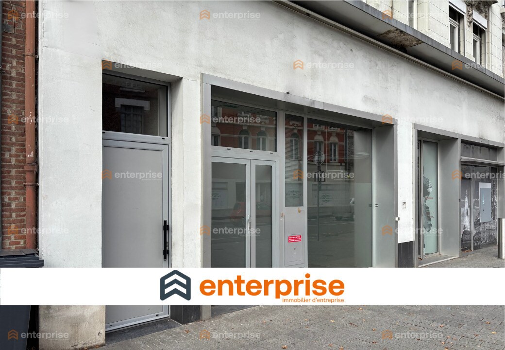 Local commercial dans Armentieres à louer Photo de l’immeuble– Image 1 sur 2
