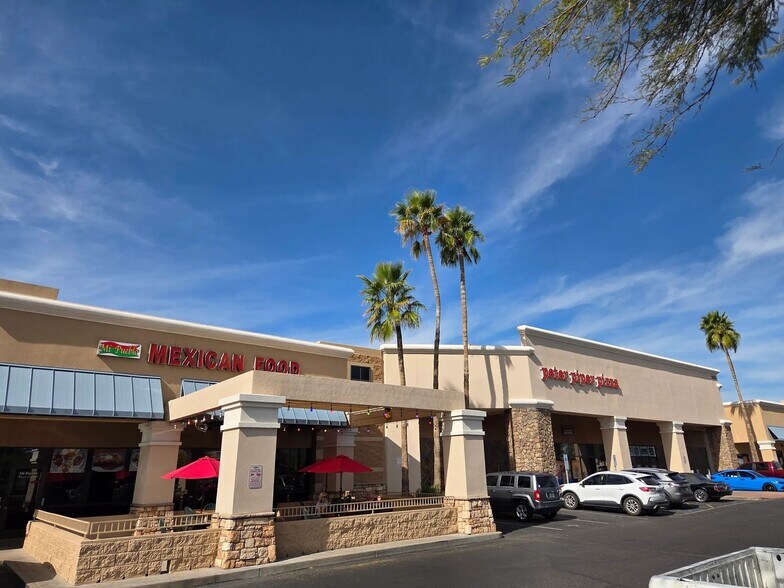 9620 N Metro Pky W, Phoenix, AZ à louer - Photo de l’immeuble – Image 3 sur 8
