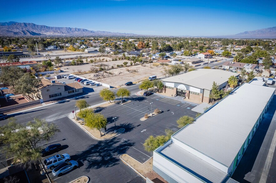 3250 N Bronco St, Las Vegas, NV à vendre - Photo de l’immeuble – Image 3 sur 26