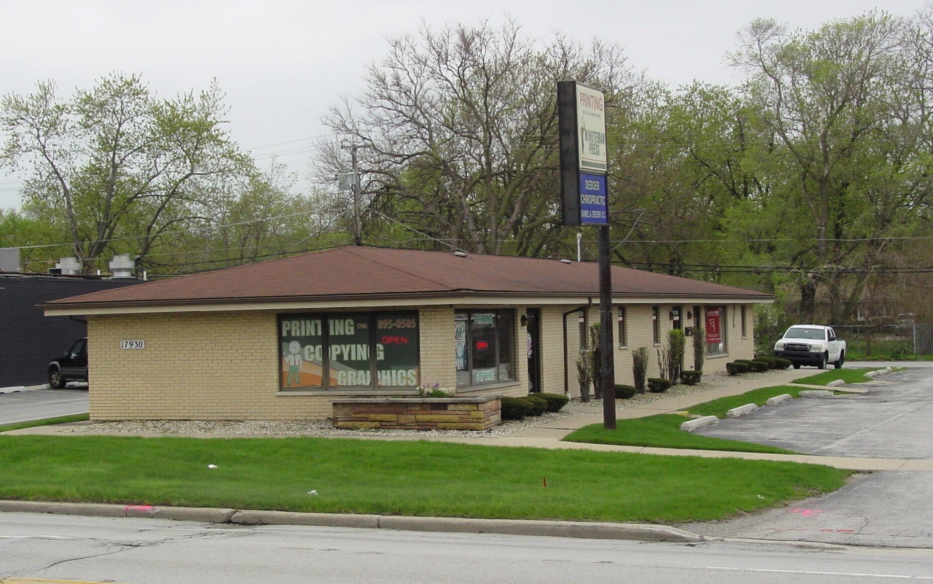17926 Torrence Ave, Lansing, IL à louer Photo de l’immeuble– Image 1 sur 11