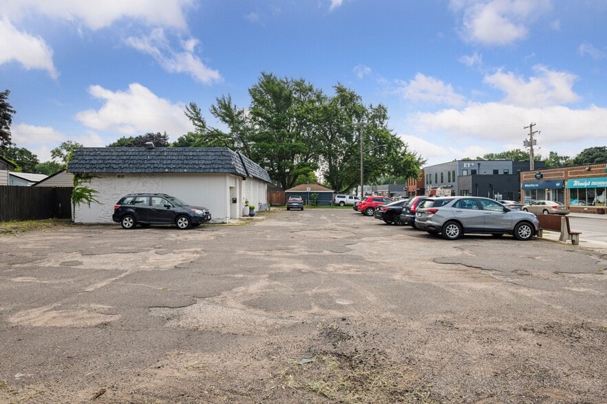 5357 42nd Ave S, Minneapolis, MN à vendre - Photo de l’immeuble – Image 3 sur 20
