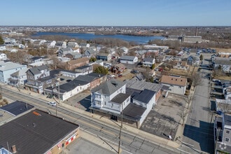 42-46 Main Rd, Tiverton, RI - VUE AÉRIENNE  vue de carte