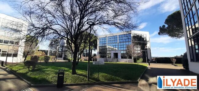 Plus de détails pour Espace Wagner, Aix-en-Provence - Bureau à louer