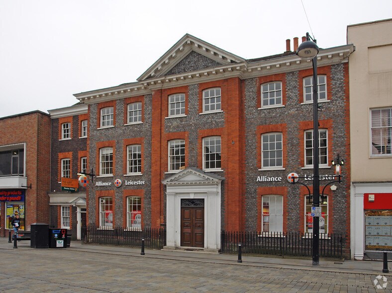 39-39a High St, High Wycombe à louer - Photo de l’immeuble – Image 3 sur 19
