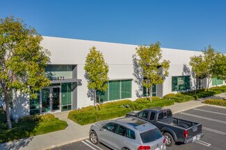 Plus de détails pour 9471-9541 Irvine Center Dr, Irvine, CA - Local d'activités à louer