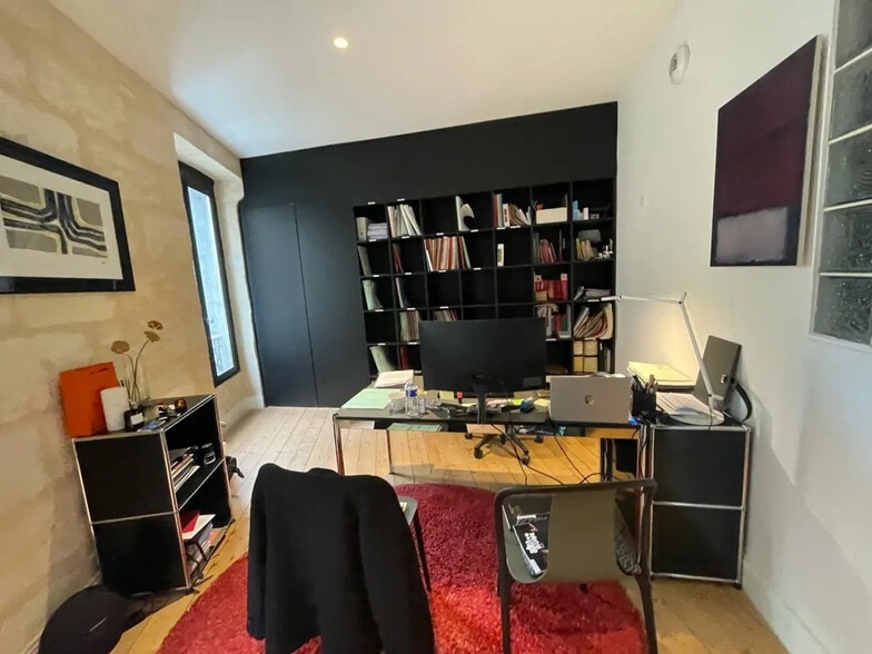 Bureau dans Bordeaux à vendre - Photo de l’immeuble – Image 2 sur 14