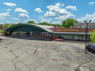 Plus de détails pour 139 E Broadway, Waukesha, WI - Local commercial à louer