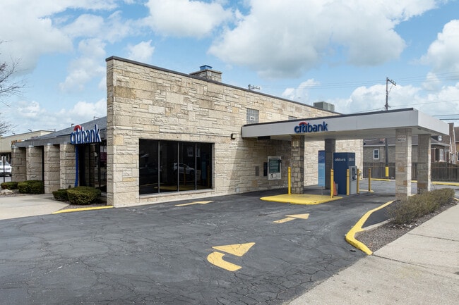 Plus de détails pour 3535 N Central Ave, Chicago, IL - Local commercial aux enchères