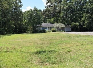 Plus de détails pour 4992 Holly Springs Pky, Woodstock, GA - Bureau à vendre