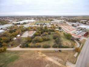 695 McKenzie St, Lewisville, TX - VUE AÉRIENNE  vue de carte - Image1