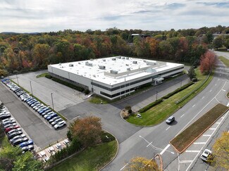 Plus de détails pour 1300 MacArthur Blvd, Mahwah, NJ - Industriel/Logistique à louer