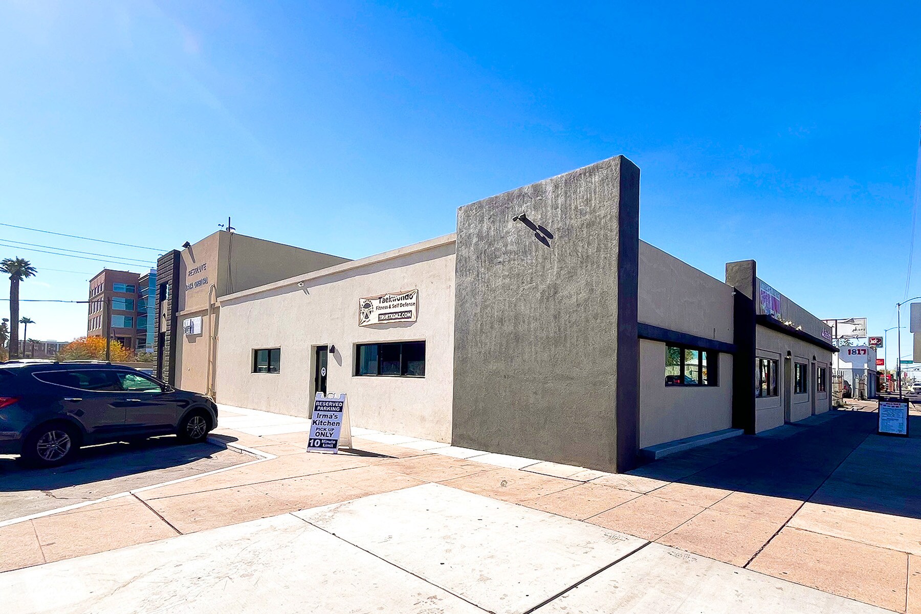1805 W Van Buren St, Phoenix, AZ à louer Photo principale– Image 1 sur 12