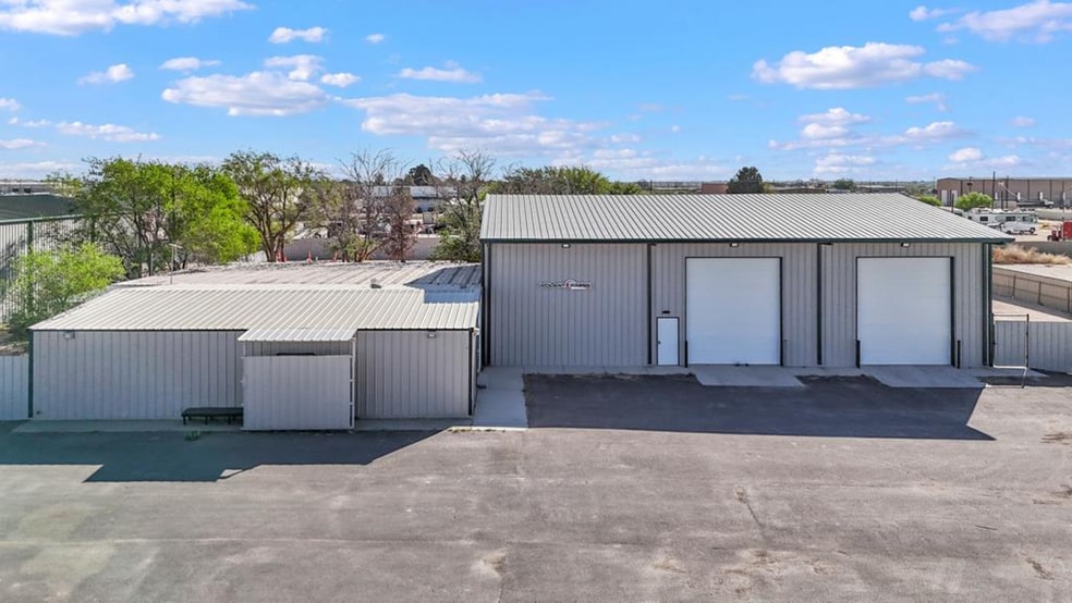 2466 N FM 1936, Odessa, TX à vendre - Photo principale – Image 1 sur 11